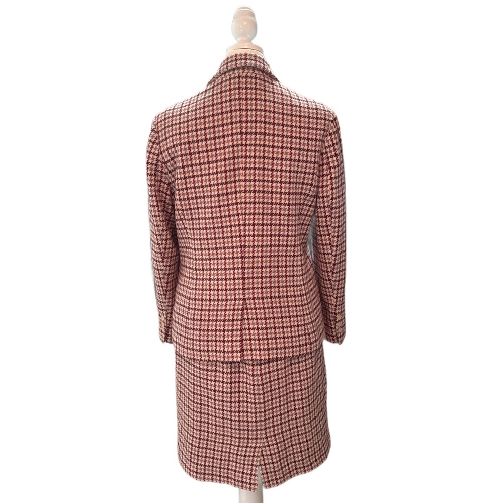 Chadwicks Women’s Houndstooth Skirt Suit.  Wool blend, Fall Colors - Picture 2 of 12